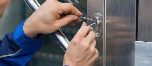 locksmith near me